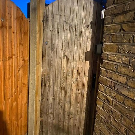 Appartamento Grangemill Garden Annex Londra Esterno foto